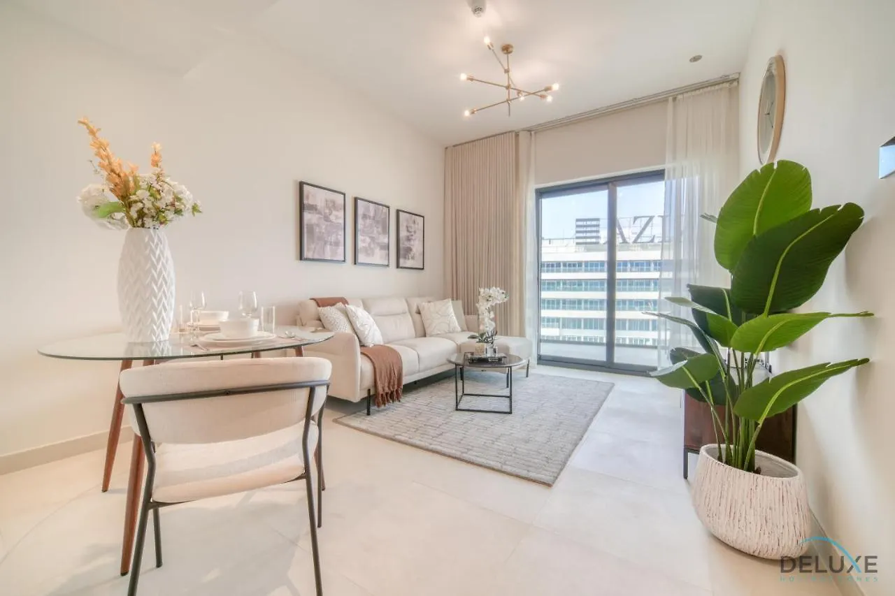 Slick 1Br At Binghatti Creek Al Jadaf By Deluxe Holiday Homes Dubai