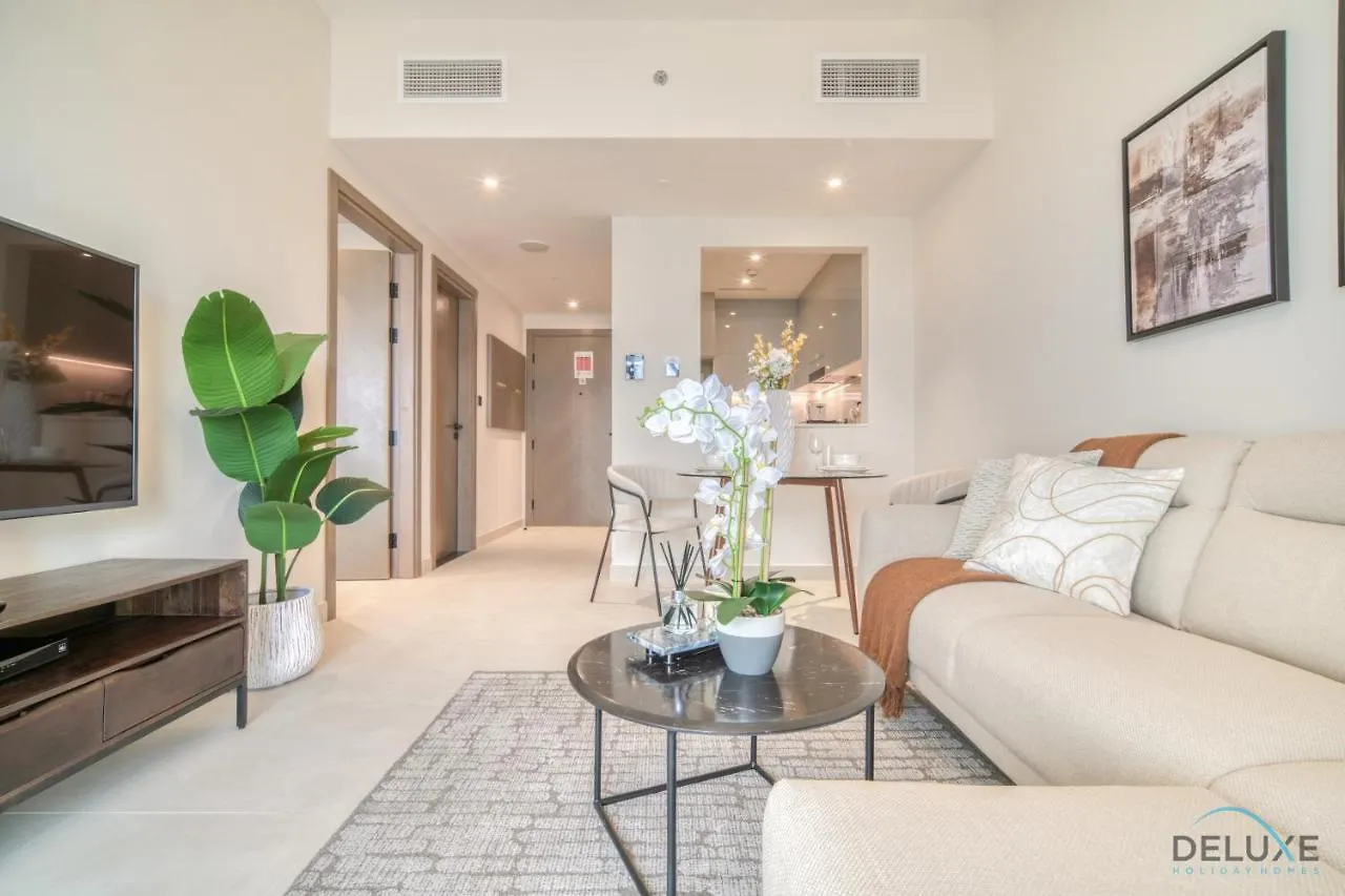 Slick 1Br At Binghatti Creek Al Jadaf By Deluxe Holiday Homes Dubai